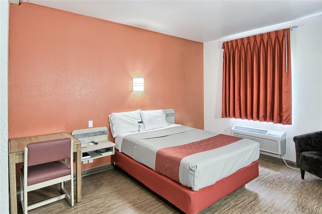 Seasons Inn Traverse City Rom bilde