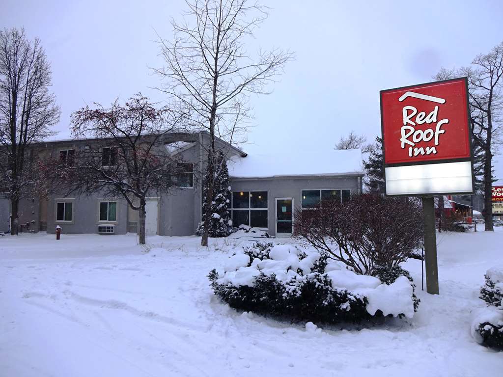 Seasons Inn Traverse City Eksteriør bilde