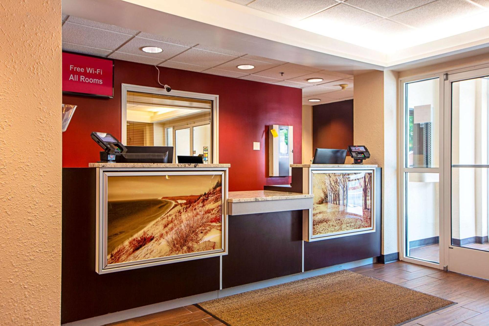 Seasons Inn Traverse City Eksteriør bilde